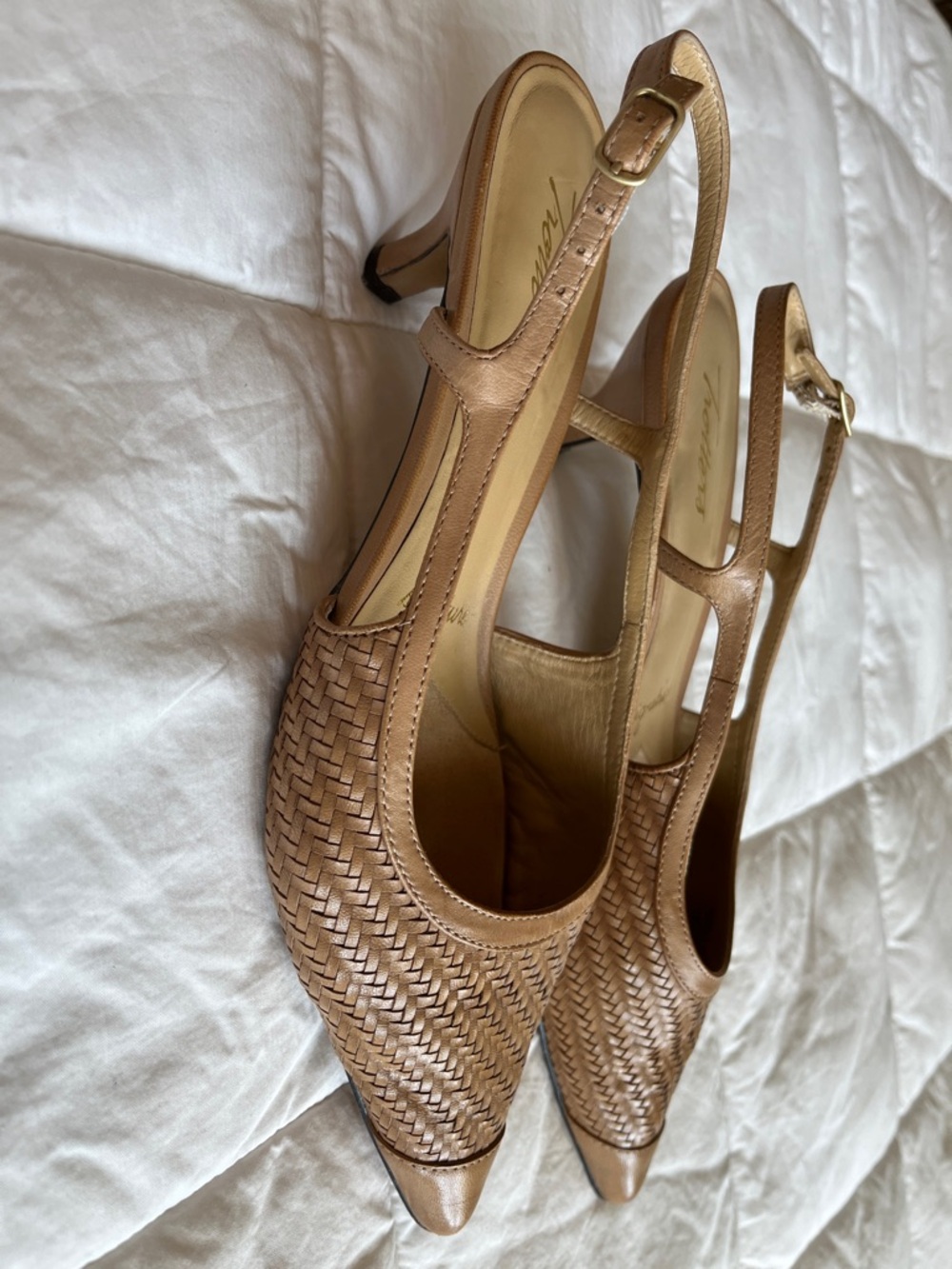 Trotters Woven Slingback Pumps in Tan Leather